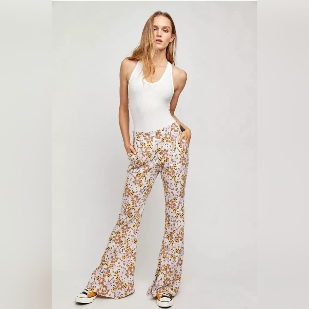 Free People "Can't take my eyes off you" Pants. Size S